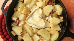 Tartiflette on a table.