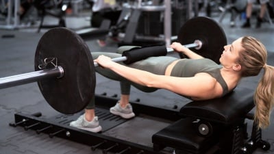 hip thrust exercise