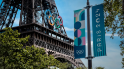 The Olympic Rings installed on the Eiffel Tower