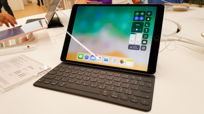 ipad with keyboard